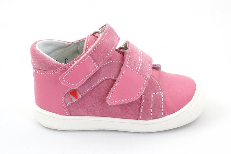 Vanesa Rosa Sneakers, Stl 19 (Sista par!)