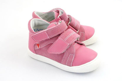 Vanesa Rosa Sneakers, Stl 19 (Sista par!)